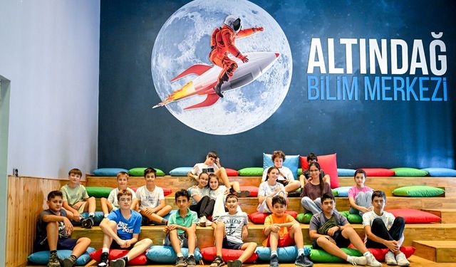 Alev Alatlı Bilim Merkezi’ne yoğun ilgi