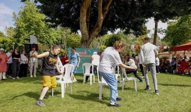 Mersin’de özel bireyler Sokak Oyunları Şenliğin'de buluştu