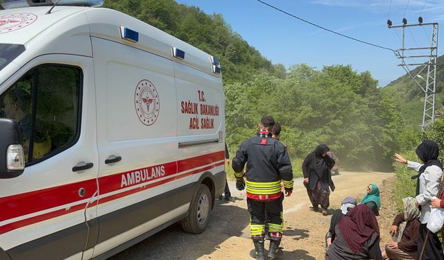 Zonguldak’ta tarım aracı devrildi: 5 kişi yaralandı