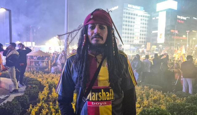Ankaralı Jack Sparrow’dan şampiyonluk kutlaması