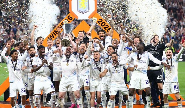 Aston Villa, Avrupa Ligi kupasını İstanbul’da kaldırdı