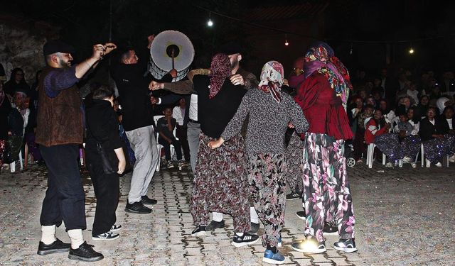 Çanakkale Bayramiç’te 82 yıllık bayram geleneği
