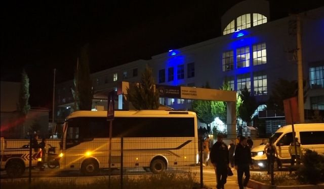 Burdur’da temizlik malzemeleri tepkimesi nedeniyle KYK yurdu tahliye edildi