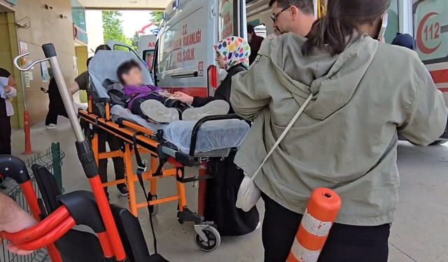 İnegöl’de 28 öğrenci çiğ köfteden zehirlendi