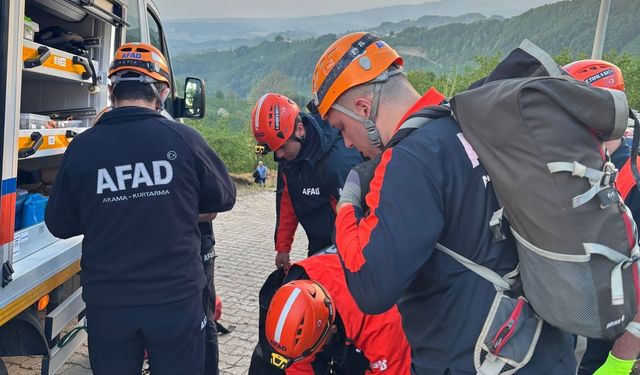 Sakarya Kocaali’de uçuruma yuvarlanan adam hayatını kaybetti