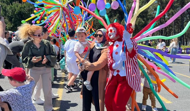 Ümraniye’de çocuklara festival coşkusu
