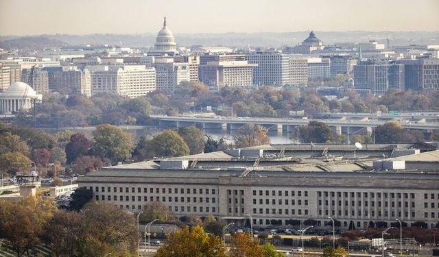 Pentagon’dan gazetecilere basın ofisi yasağı