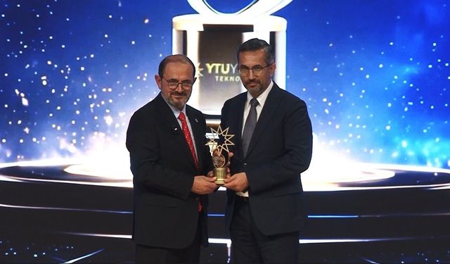 Teknoloji dünyasının yıldızları YTÜ’de ödüllendirildi
