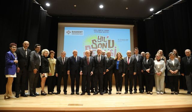 Çankaya’da Başkent Üniversitesi yıl sonu sergisi açıldı