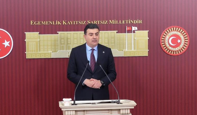YENİ Parti’den isim tartışmasına yanıt: İsmimizi koruyoruz
