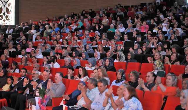 KEÇMEK kursiyerlerinin yıl sonu sergisi açıldı