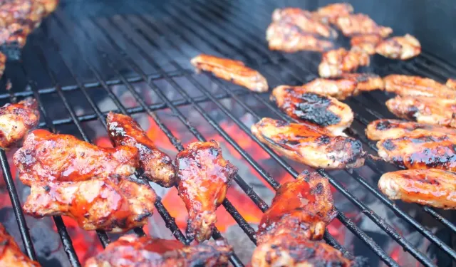 Mangal sezonunda kanat fiyatları ikiye katlandı