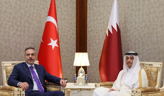 Hakan Fidan, Katar Başbakanı Al Thani ile görüştü