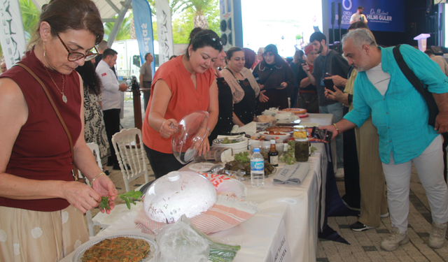 Ordu Gastronomi Festivali'nde Zeytinyağlılar dikkat çekti