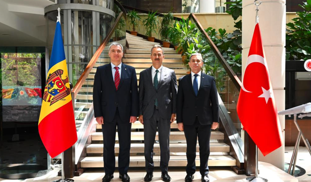 Ankara’da Türkiye-Moldova savunma iş birliği zirvesi