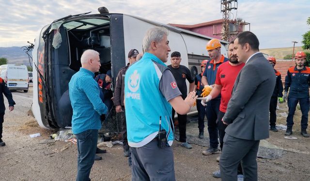 Kırıkkale’de yolcu otobüsü devrildi: 41 yaralı