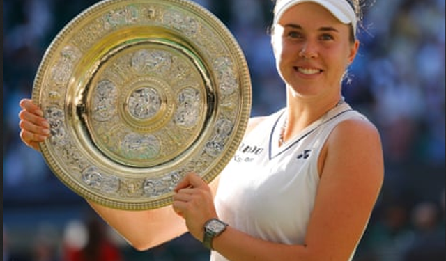 Wimbledon’da zafer Linda Noskova’nın