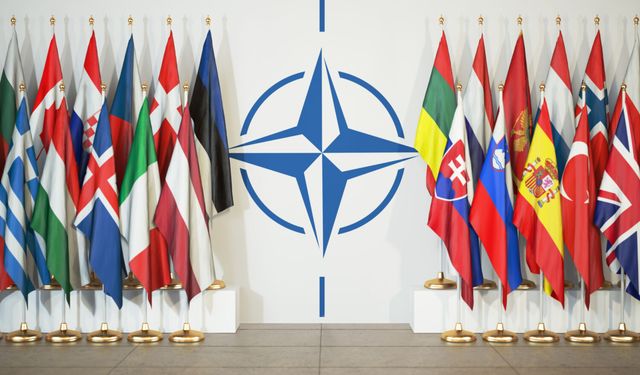 NATO müttefikleri Hürmüz için masada
