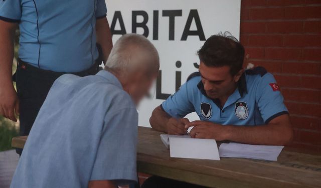 Antalya'da dilencilik yapan şahsın üzerinden çıkan para şaşırttı