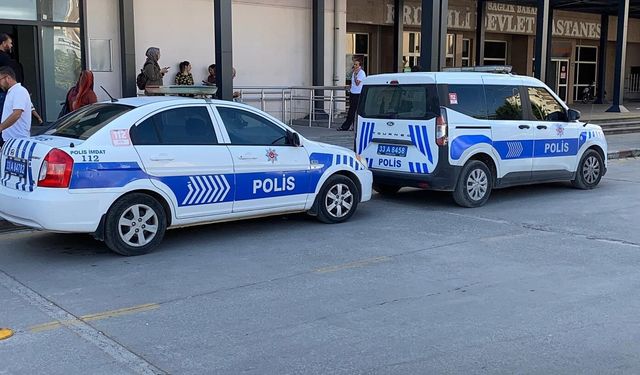 Mersin’de şaşırtan olay: Yeni doğan bebek çöpte bulundu