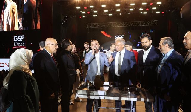 Mavi Gri, Sincan'da hayranlarıyla buluştu