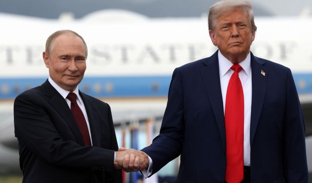 Putin ile Trump telefonda Ukrayna’yı görüştü
