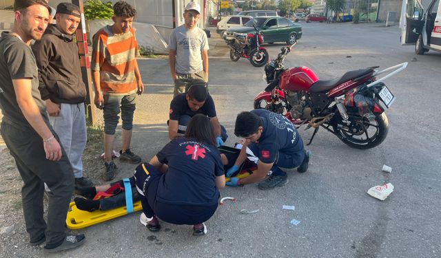 Karaman’da motosikletler çarpıştı: 1’i ağır, 3 yaralı