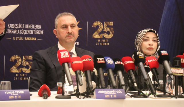 Abdülhamit Gül: Meclis kararıyla Erdoğan yeniden aday olabilir