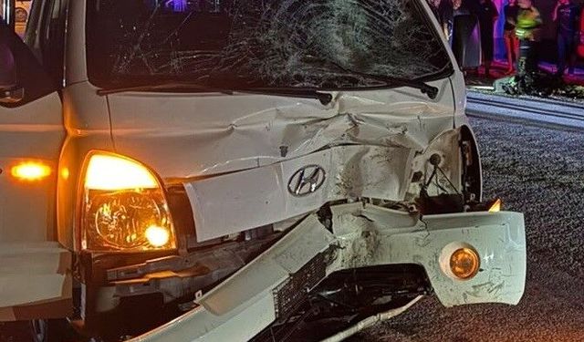 Kamyonetle motosiklet çarpıştı: 16 yaşındaki sürücü hayatını kaybetti