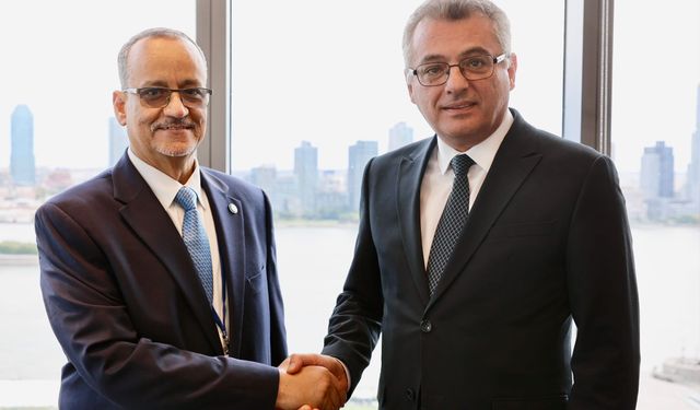 Erhürman, New York’ta İİT Genel Sekreteri ile görüştü