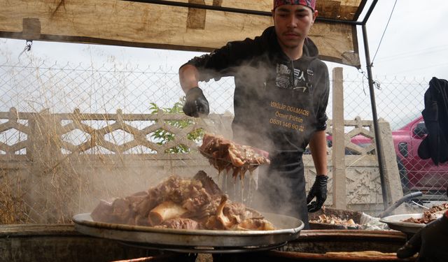 10 bin kişilik buluşmada 41 kazan İskilip dolması ikram edildi
