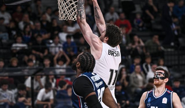 Beşiktaş sezona A. Efes mağlubiyetiyle başladı