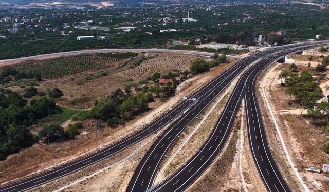 Çeşmeli-Kızkalesi Otoyolu’nda yüzde 98’e ulaşıldı