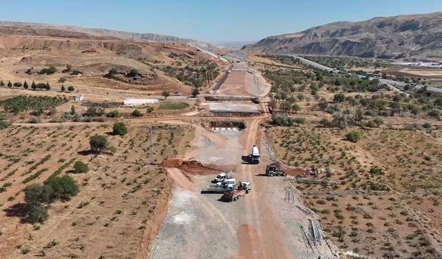 Ankara-Samsun hızlı tren hattında ilerleme yüzde 40'ı aştı