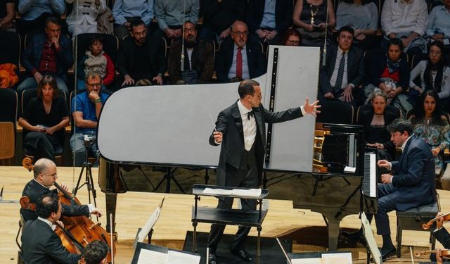 Ankara’da klasik müzik gecesi: CSO yeni sezonu açtı