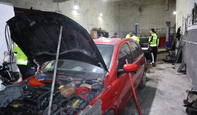 Nevşehir’de drift yapan sürücüden şaşırtan kaçış planı