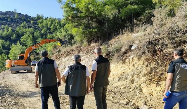 Mersin Orman Bölge Müdürlüğü'nden yangınlara karşı önleyici çalışma