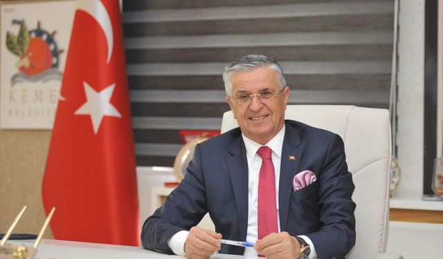 Kemer Belediye Başkanı Necati Topaloğlu CHP'den istifa etti