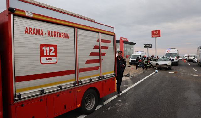 Nevşehir’de 2 otomobil takla attı, 7 kişi yaralandı
