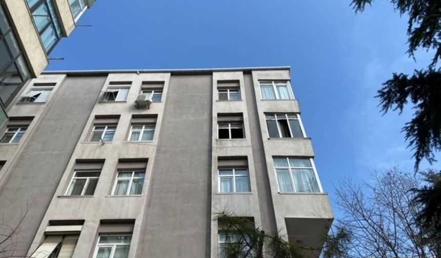 İstanbul'da yangın: 1 kişi hayatını kaybetti