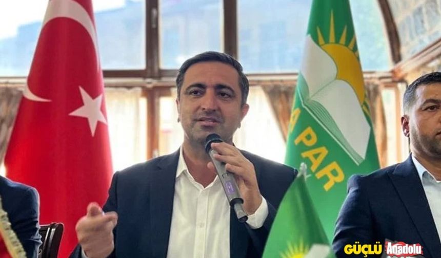 HÜDA PAR'lı Serkan Ramanlı, yemin metnini okudu