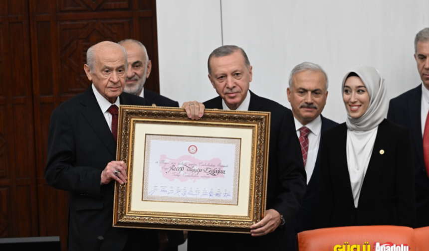 Cumhurbaşkanı Erdoğan TBMM'de yemin etti: 2028'e kadar Cumhurbaşkanlığı görevine devam edecek