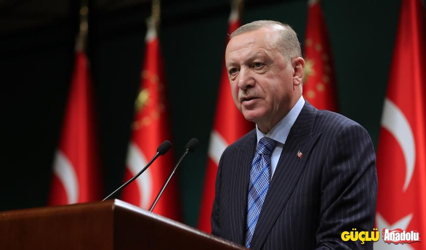 Cumhurbaşkanı Erdoğan: ''1 Mayıs Emek ve Dayanışma Günü'nü tebrik ediyorum''