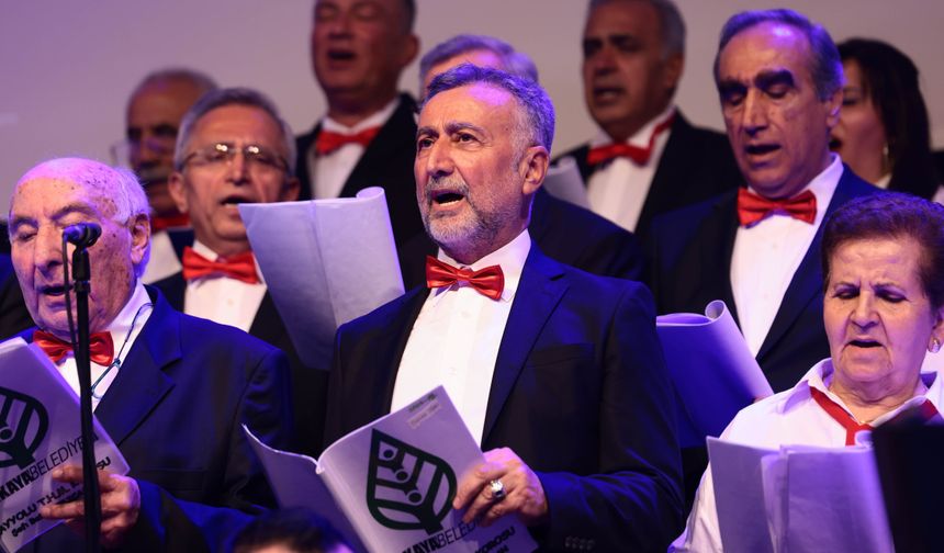 Çankaya Belediyesi Türk Halk Müziği Korosu'ndan müzik ziyafeti