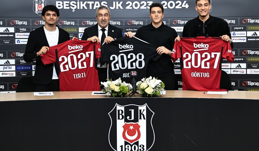 Beşiktaş, genç futbolcularla sözleşme yeniledi!