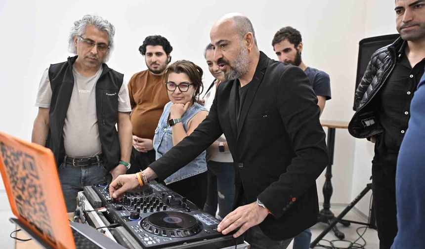 Antalya DJ’lik kursuna yoğun ilgi