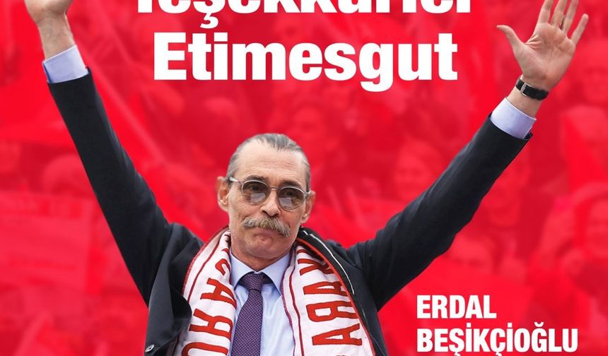 Erdal Beşikçioğlu seçim zaferini Erik Dalı ile kutladı