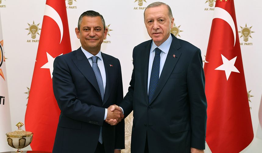 Cumhurbaşkanı Erdoğan CHP Genel Başkanı Özel’i kabul etti
