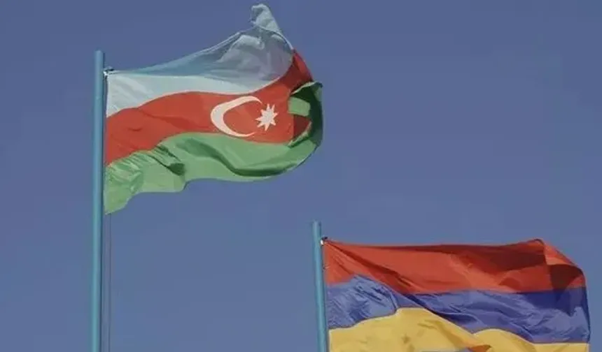 Azerbaycan ve Ermenistan bakanları üçlü zirveyi görüştü