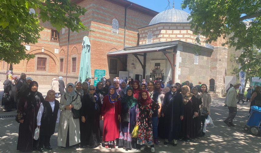 Altındağlı kadınların Ankara'yı geziyor